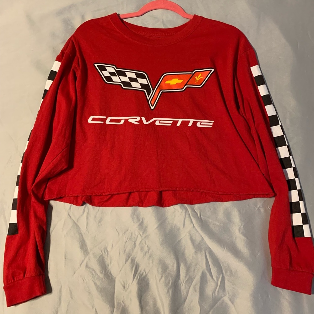 CHEMISTRY CORVETTE crop top checkered sleeve corvette logo long sleeve tee